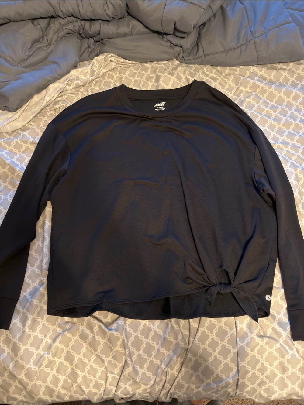 Avia Black Long-Sleeve Active Shirt with Front Tie